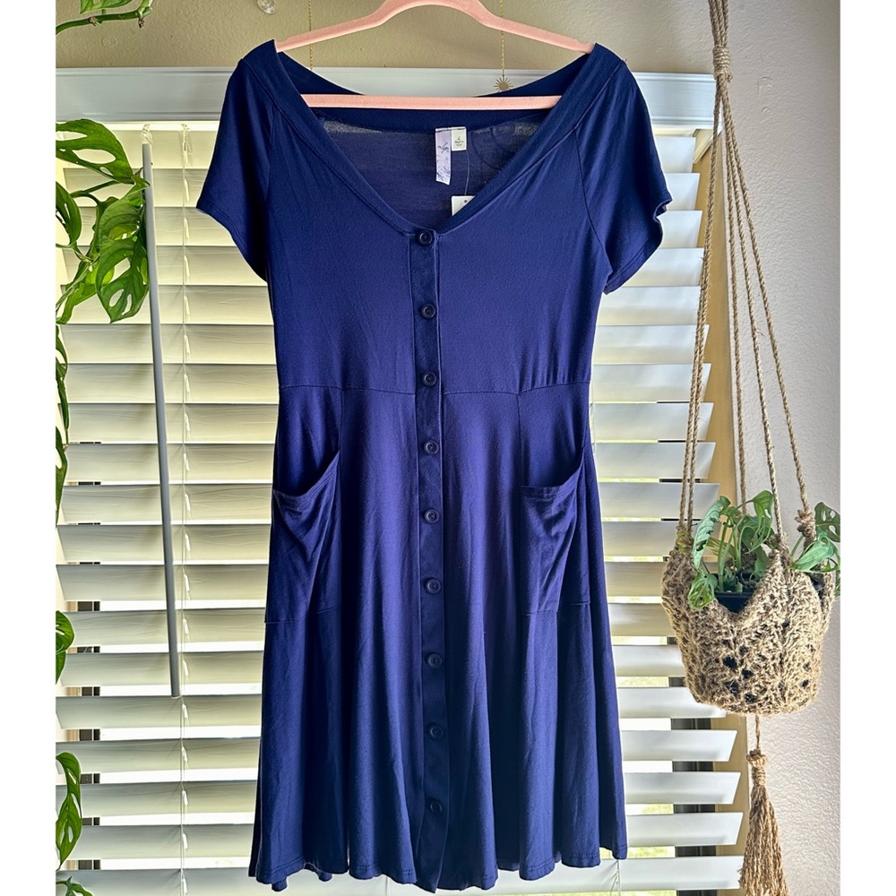 💙NWT Alya Button Front Dress w Pockets - Size Large 💙